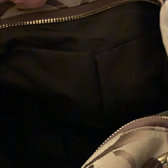 Coach purse - Picture 3 of 5